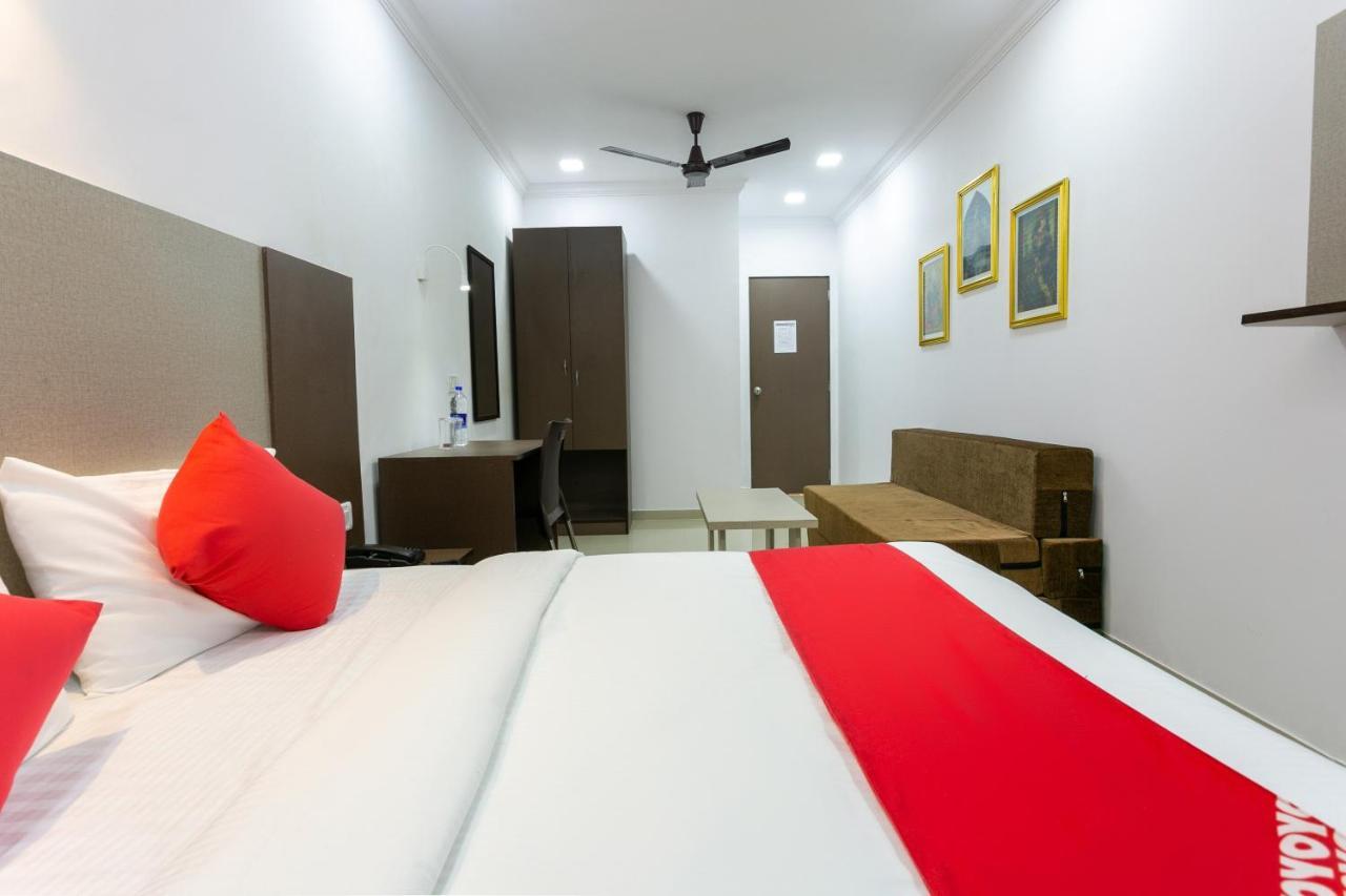 Collection O 74412 Ardaas Residency Mumbai Exterior photo